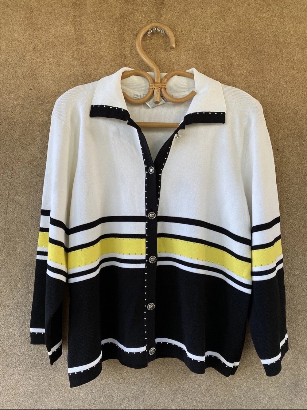 Nancy Bolen City Girl NWT light weight cardigan - XL white black yellow